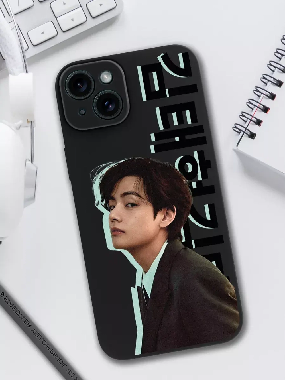 Чехол на iPhone 15 Plus с принтом