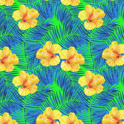 Листья пальмы и тропические цветы