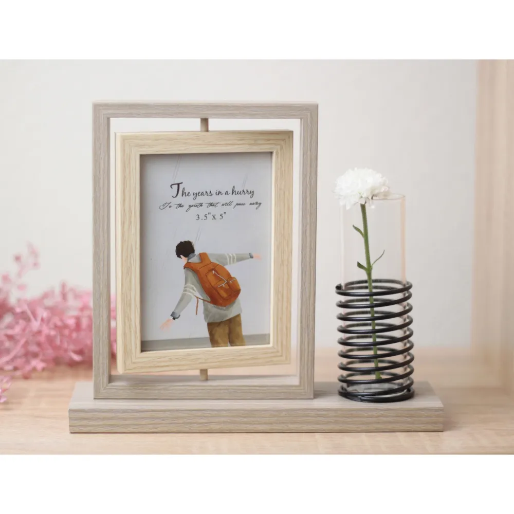 Фоторамка 9*13см вращающаяся с вазой, серая Фоторамка 9*13см вращающаяся с вазой, серая