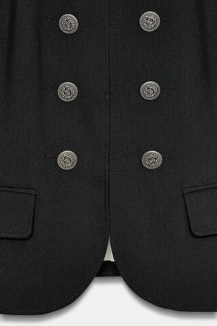 ZARA ПРИТАЛЕННЫЙ ЖАКЕТ С ПУГОВИЦАМИ И ПОДПЛЕЧНИКАМИ, ЧЕРНЫЙ