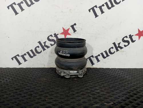 Патрубок интеркулера