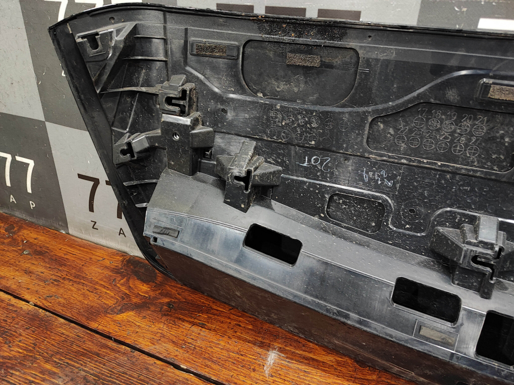 Спойлер крышки багажника Toyota RAV4 V (XA50) 18-нв Б/У Оригинал 7608542908