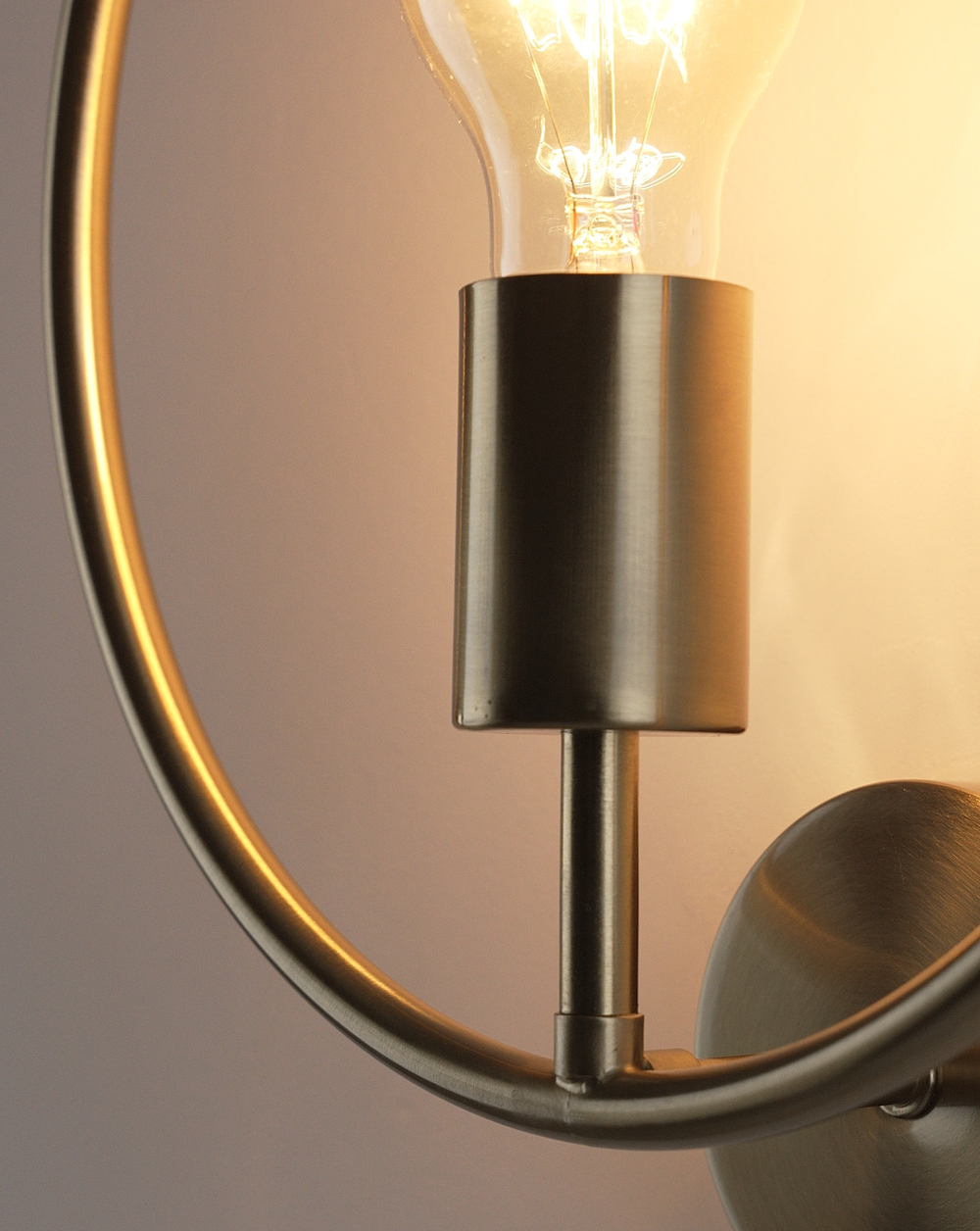 Светильник настенный Moderli V11581-1W Sachara