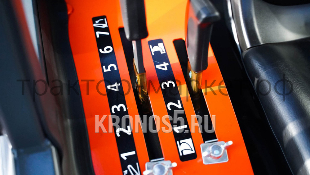 Трактор Kubota | Кубота A211N-OPC 9+3 (Kubota India) STD agri 7.00-12 / 8.3-20 (с ПСМ)