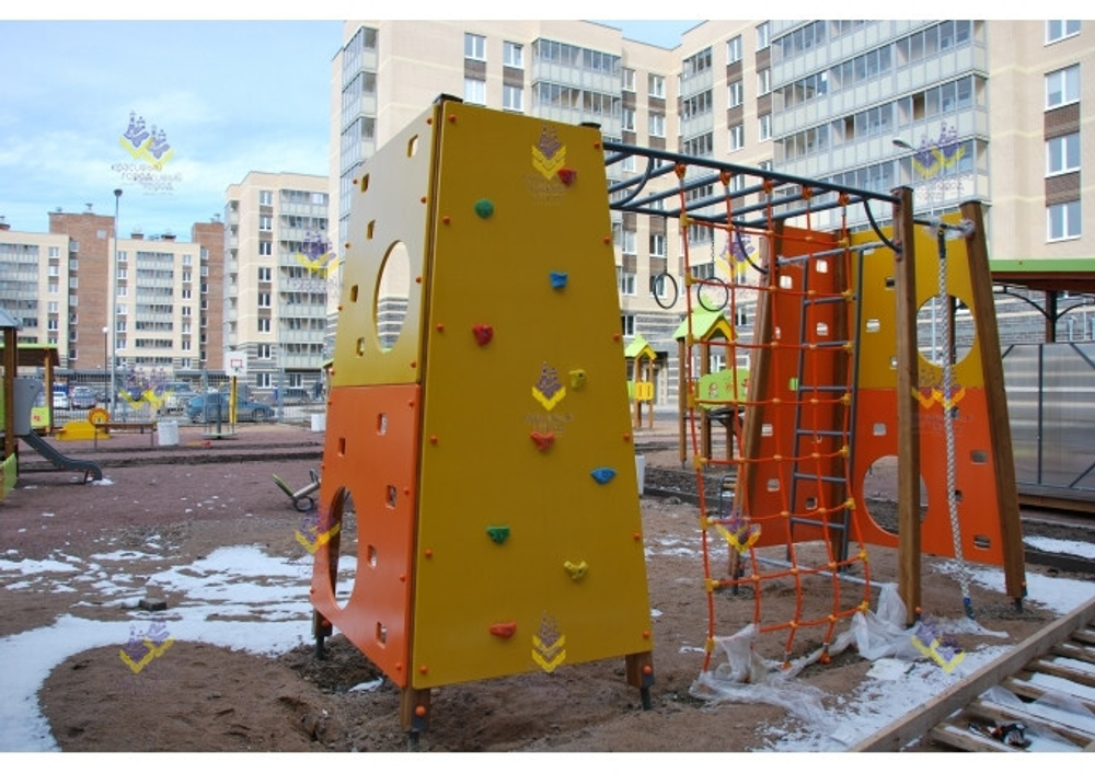 Стенка для перелезания
