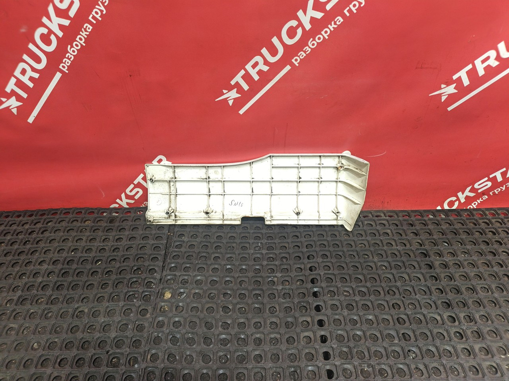 Продолжение крыла левого