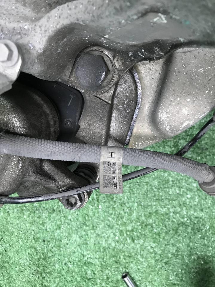 Кулак передний левый LR Discovery Sport (19-нв)