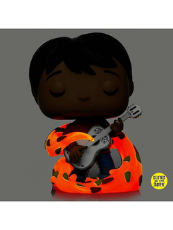 Фигурка Funko POP! Disney Coco Miguel w/guitar (GW) (Exc) (1237) 66371