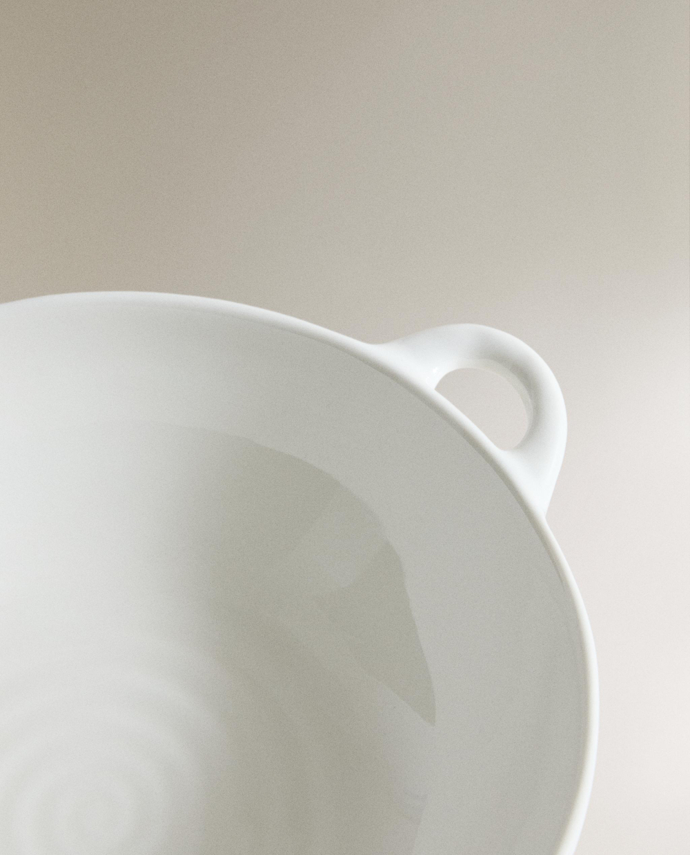 Zara Home блюдо сервировочное из фарфора, цвет белый, 17.3 см