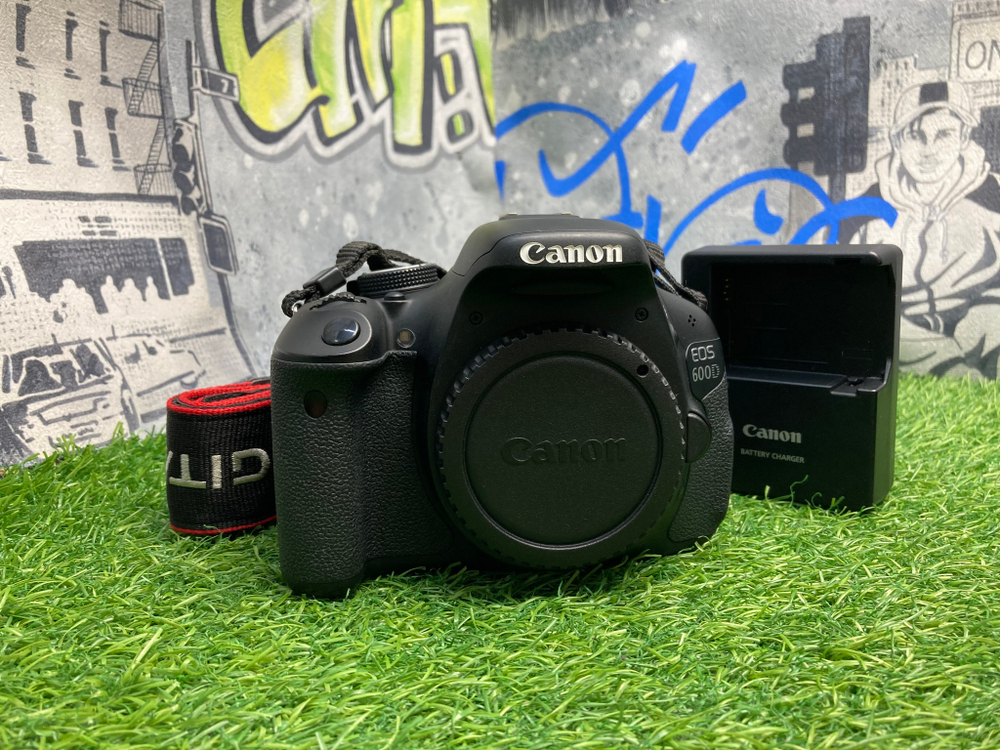 Canon EOS 600D 10.500 кадров