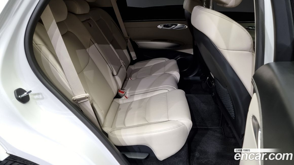 Genesis GV70 2.5T Бензин AWD (03.2022)