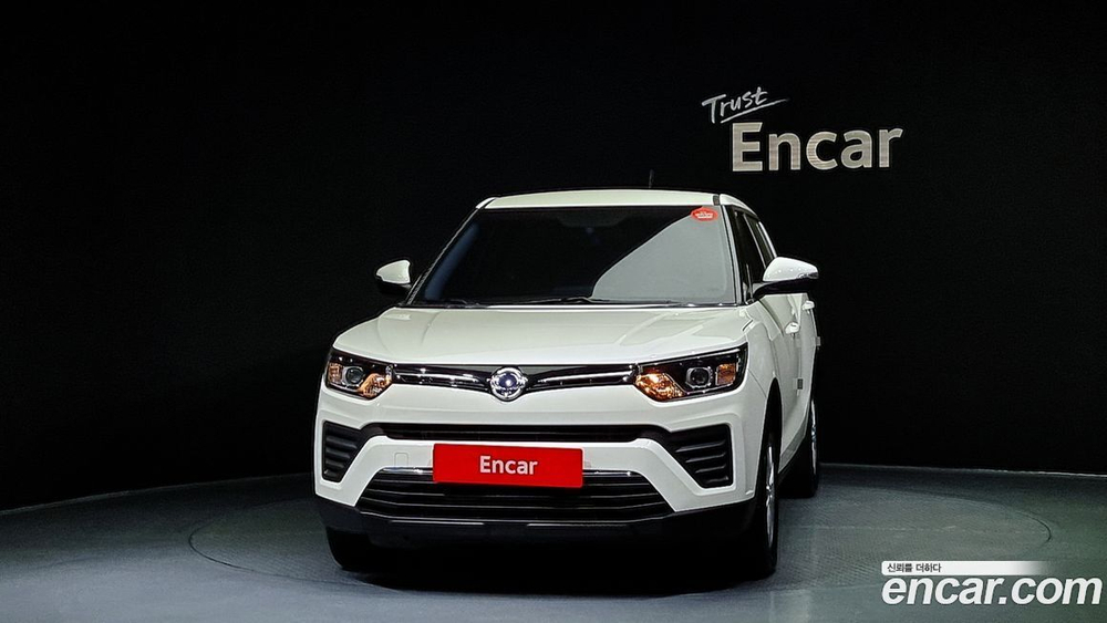 KG Mobility (Ssangyong) Very New Tivoli Дизель 1.6 2WD (09.2020)