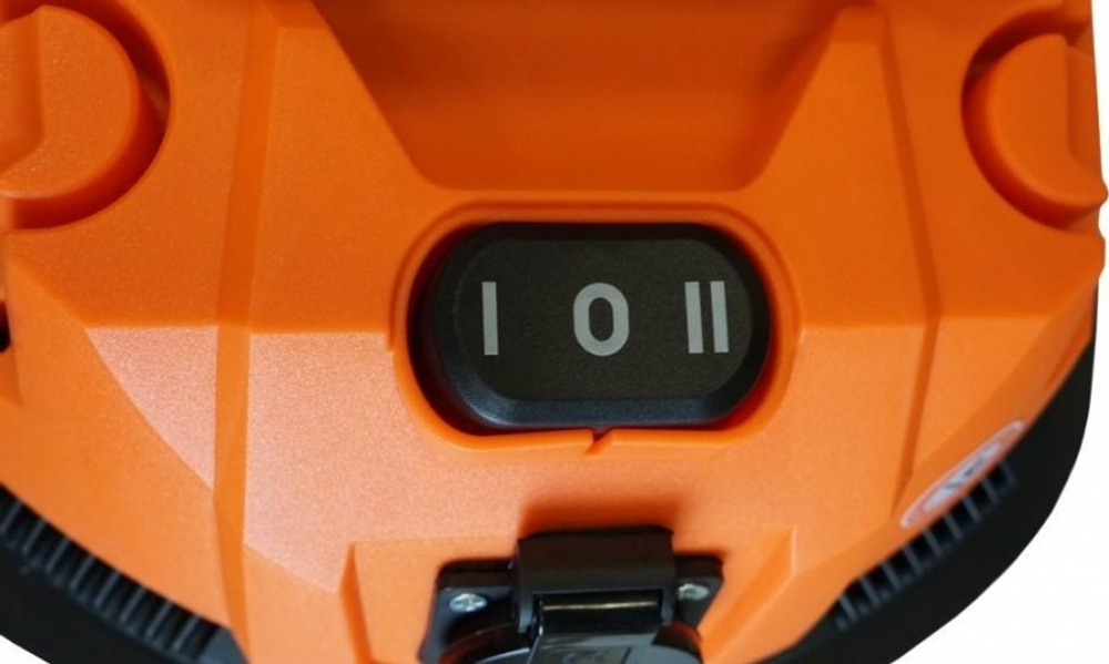 Пылесос строительный Sturm VC7320