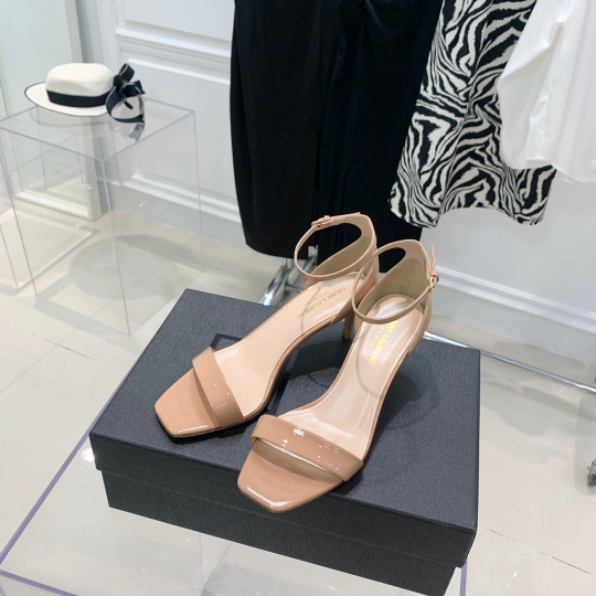 Saint Laurent Pumps