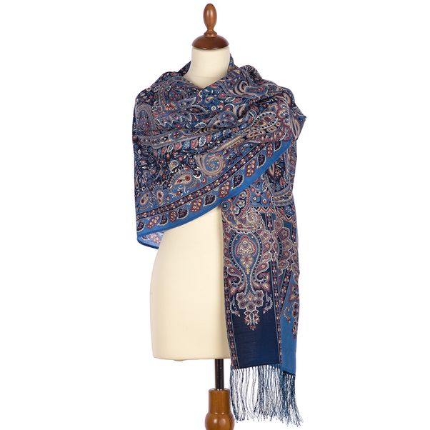 Шарфы и палантины