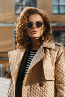 Тренч стеганый бежевый осень