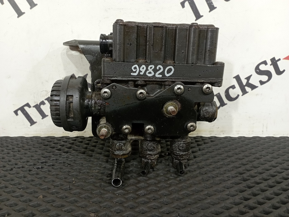 Кран уровня пола главный