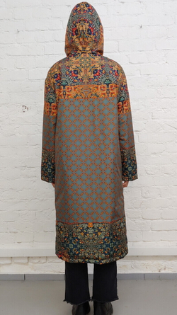 Пальто "Сказочный лес", по мотивам фламандского гобелена 16 века, выполненного в технике мильфлёр