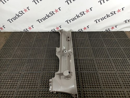 Облицовка коробки хранения левая