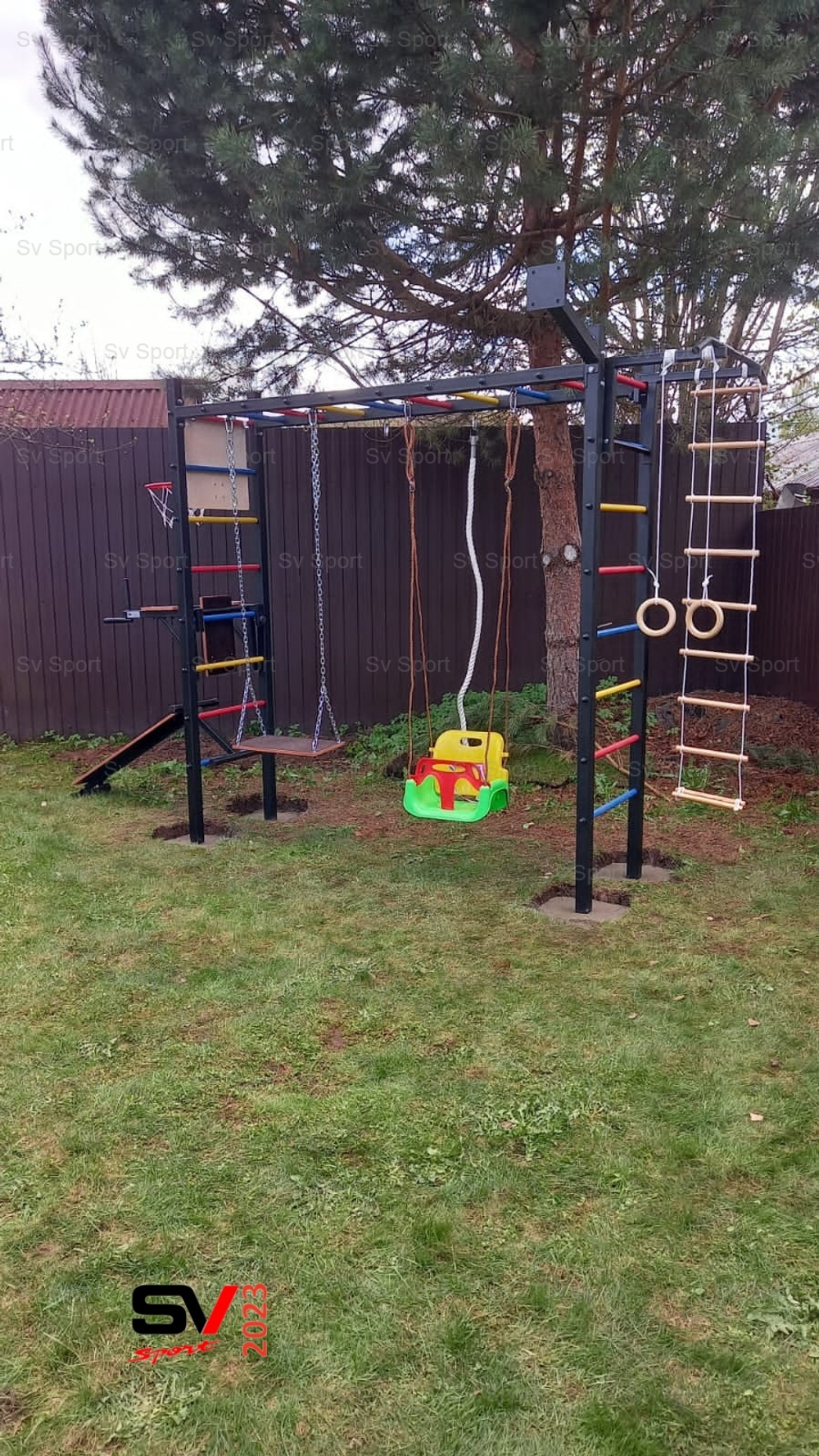 Монтаж уличной шведской стенки Sv Sport Рукоход (4 вертикальных столба)