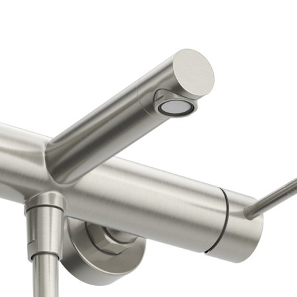 Смеситель для ванны и душа в комплекте с ручным душем, шлангом и держателем CEZARES RELAX-VD-IN