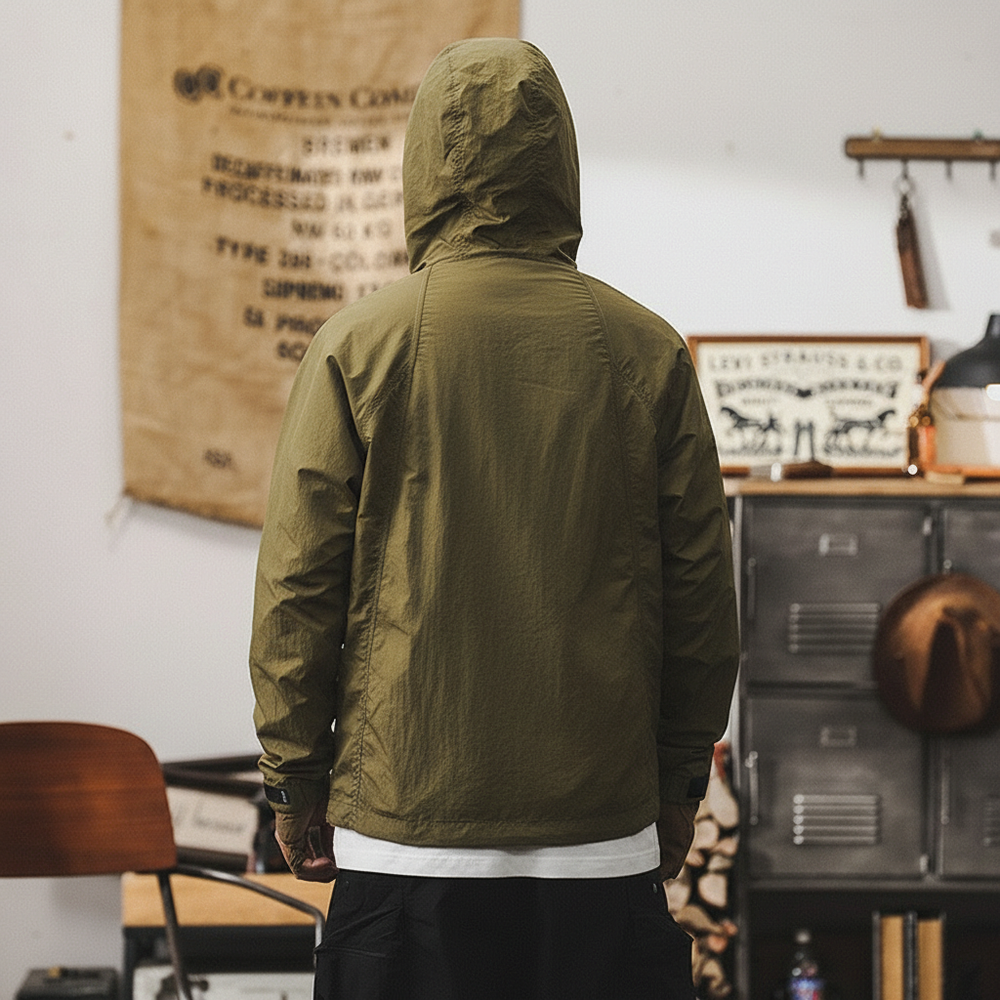 Мужская ультра-тонкая куртка — ваш must-have летом!