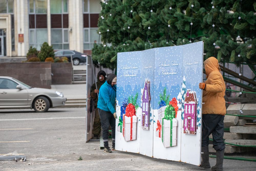 Подиум для Каркасной уличной искусственной елки «Уральская»