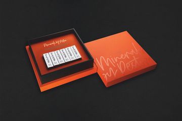 Упаковка для пигментов из дизайнерского картона