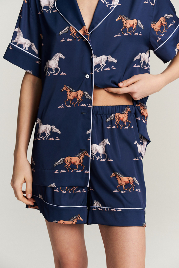 Шелковые шорты с кантом - лошади