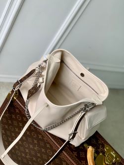 Louis Vuitton CarryAll Cargo PM
