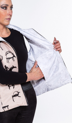 Двусторонний жилет "Петроглиф"