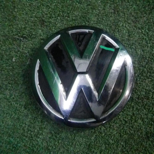 Эмблема решетки радиатора VW Polo sedan 5 (2015-2020)