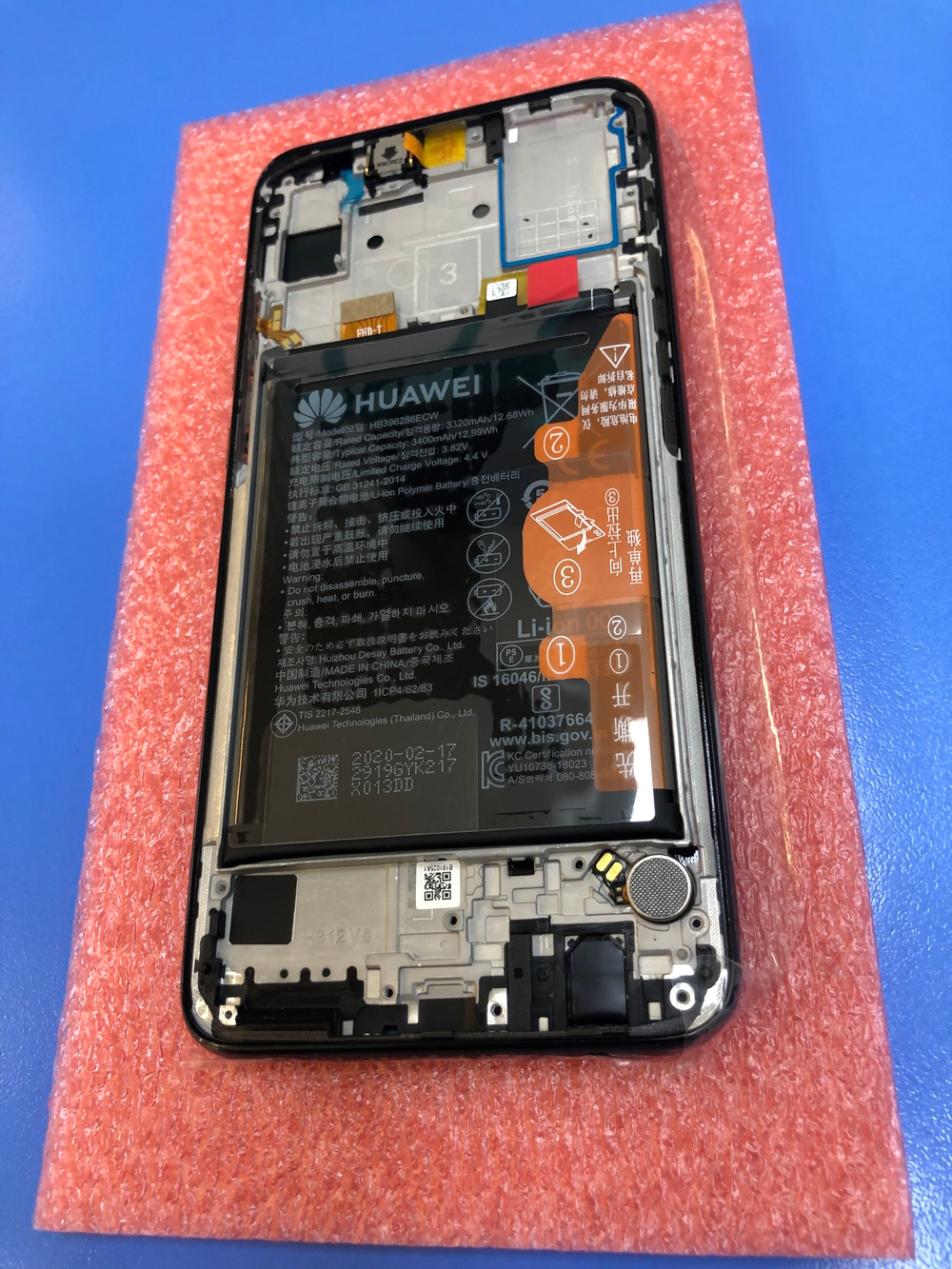 Honor 10i (HRY-LX1T) /10 Lite (HRY-LX1)/ (Дисплейный модуль с тачскрином) (в рамке с аккумулятором) (оригинал сервисный)