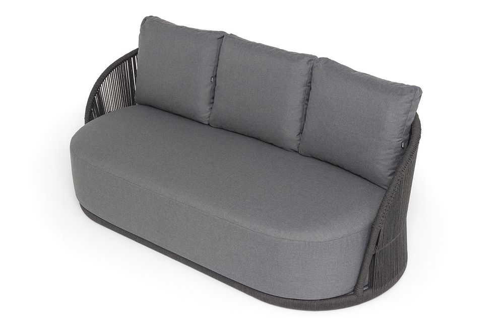 "Монтелла" диван 3-местный плетеный из роупа, каркас алюминий темно-серый (RAL7024) муар, роуп темно-серый круглый, ткань темно-серая 027