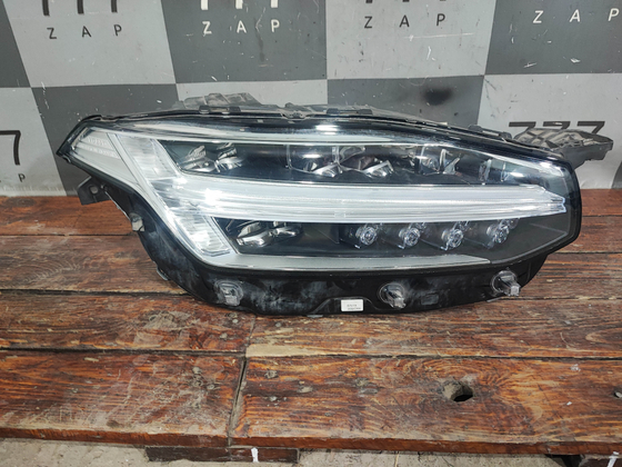 Фара правая Full LED Volvo XC90 2 14-19 Б/У Оригинал 31446688