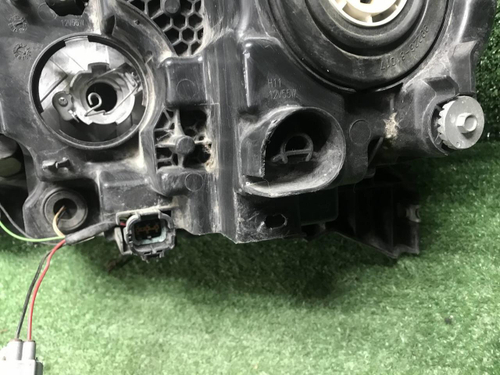 Битая Фара правая Nissan Qashqai J11 13-19 галоген