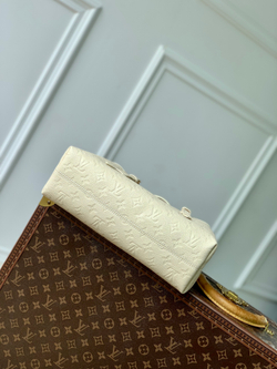 Louis Vuitton Babylone Tote PM