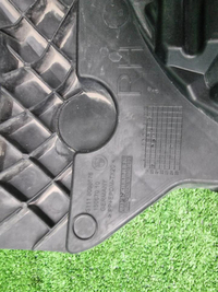 Кронштейн ПТФ правый BMW 5er G30 (20-23) M-paket