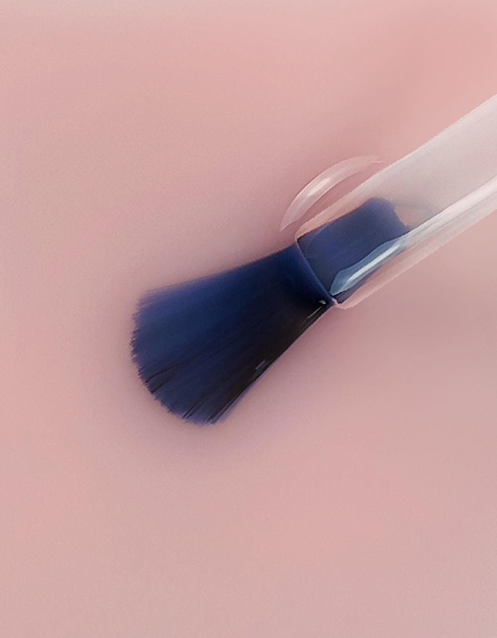 IQ Beauty Antifung Лак для защиты от грибка с активатором роста и тербинафином 01