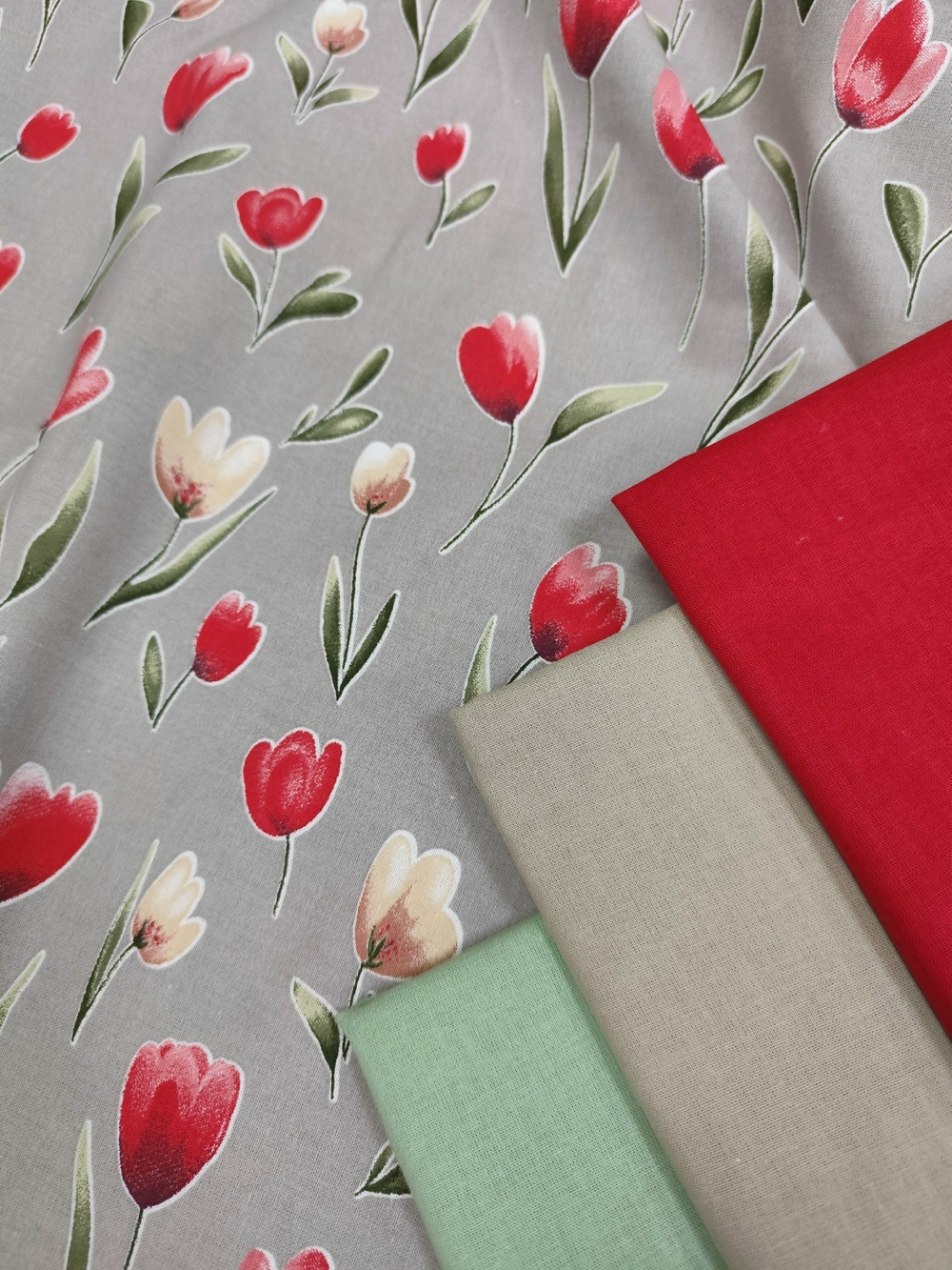 Бязь / Тюльпаны