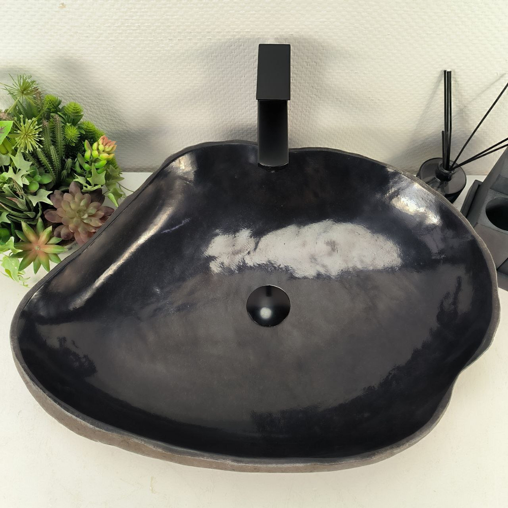 Раковина из речного камня RS-65032 63*47*16 0856