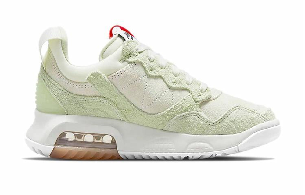 Кроссовки Jordan Ma2 GS (Подростковая размерная сетка)