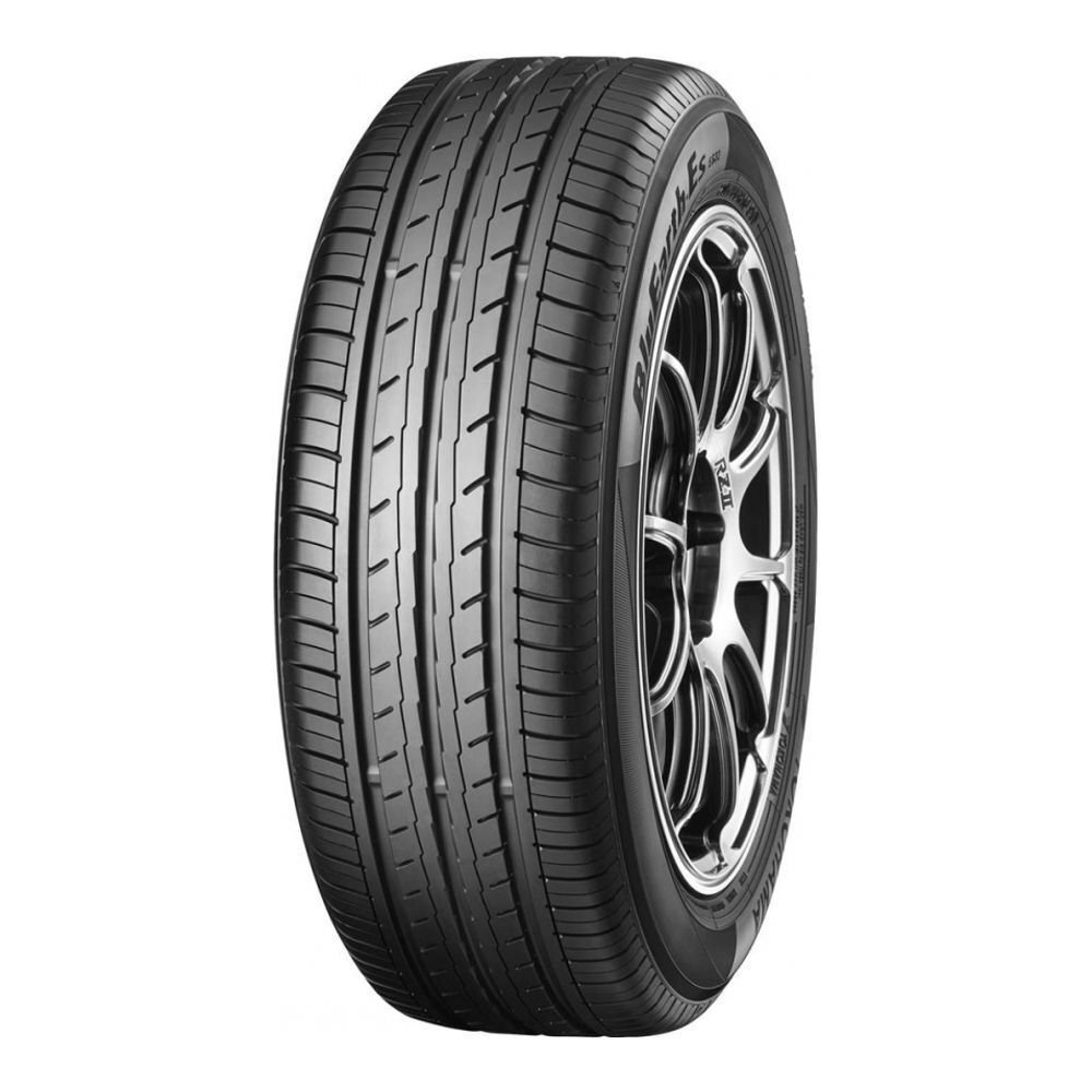 Йокохама  215/50/17  V 95 ES32