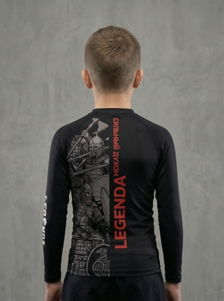 Рашгард детский черный с длинным рукавом Рать2 красная