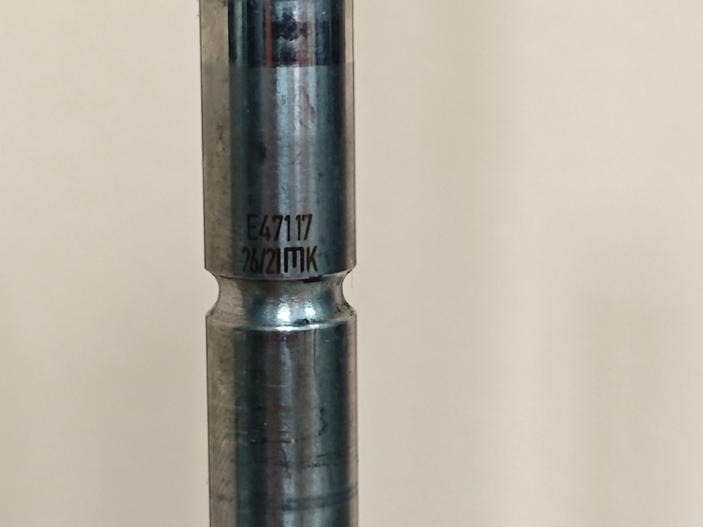 Выпускной/впускной клапан Мерседес Актрос MP4 OM471