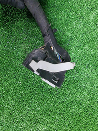 Проводка моторного отсека Geely Monjaro (21-нв)