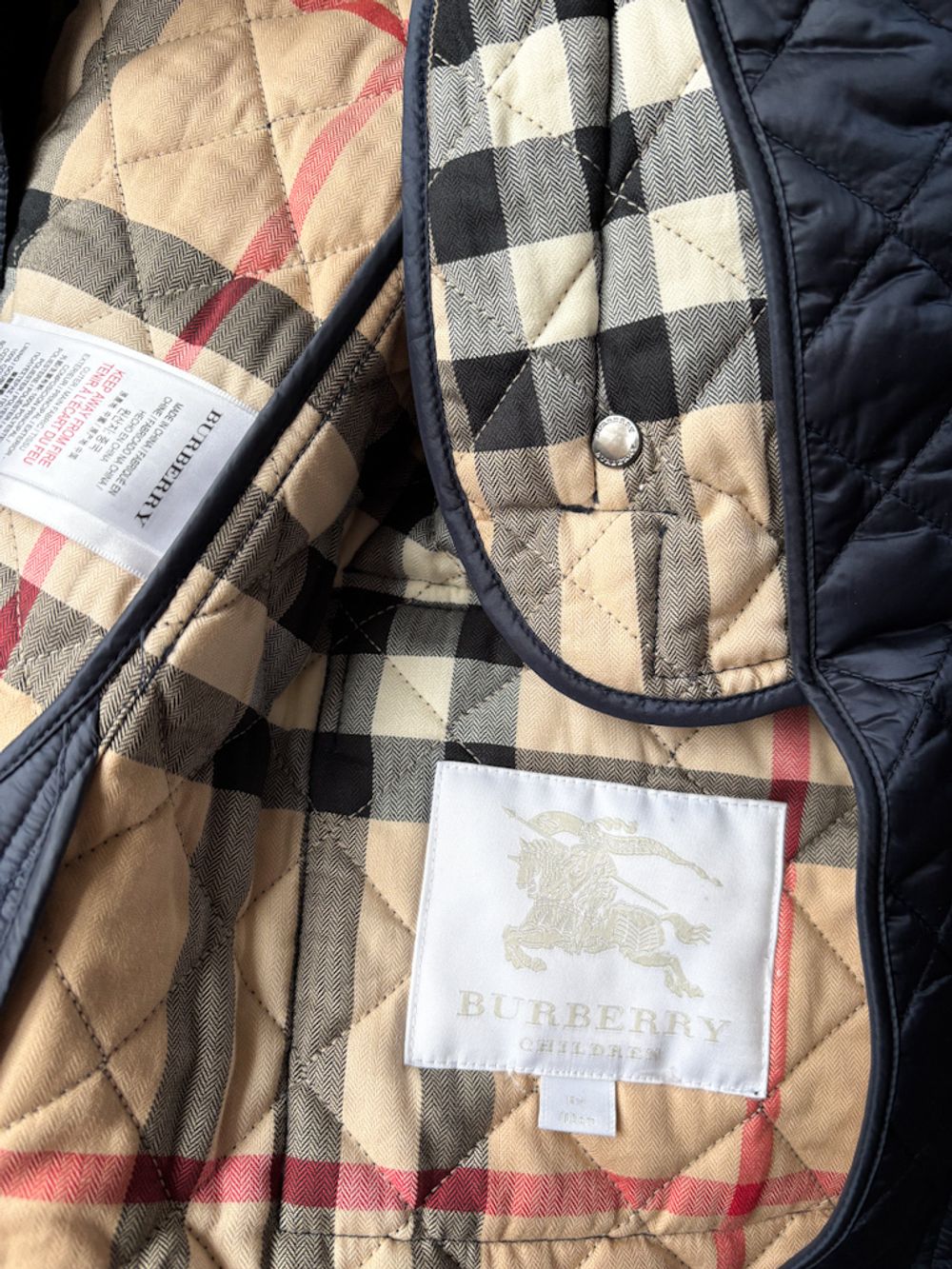 Куртка Burberry, 110