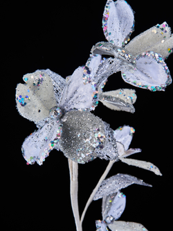 Веточка с листьями кизила с серебром 72см ChristmasDeLuxe белая