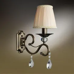 Светильник настенный (Бра) OML-79111-01