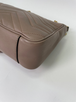 Сумка Gucci Marmont Flap Bag Matelasse Leather